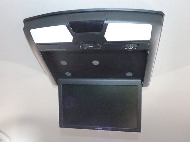 TOYOTA VOXY 2011 Image 31