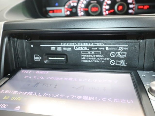 TOYOTA VOXY 2011 Image 31