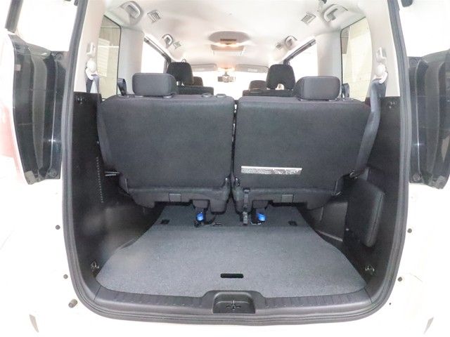 NISSAN SERENA  S-HYBRID 2017 Image 31