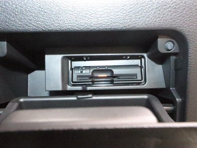 NISSAN SERENA  S-HYBRID 2017 Image 31