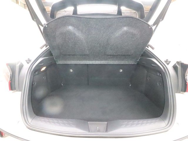 TOYOTA C-HR 2017 Image 31