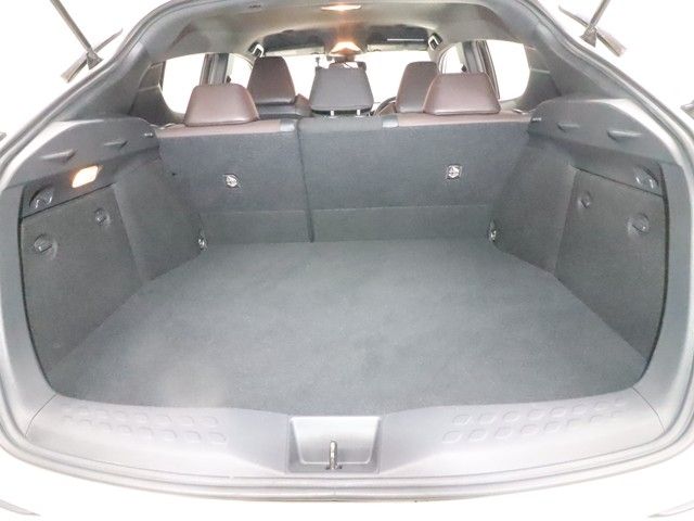 TOYOTA C-HR 2017 Image 31