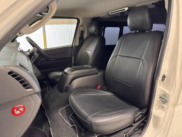 TOYOTA HIACE VAN 2WD 2017 Image 31