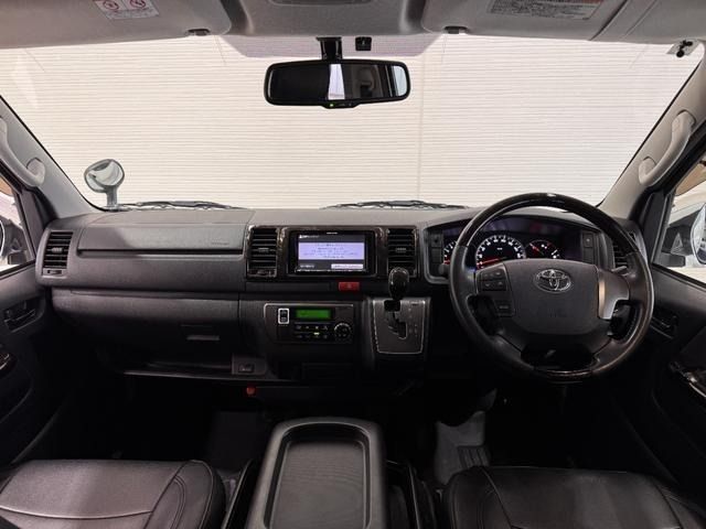 TOYOTA HIACE VAN 2WD 2017 Image 31