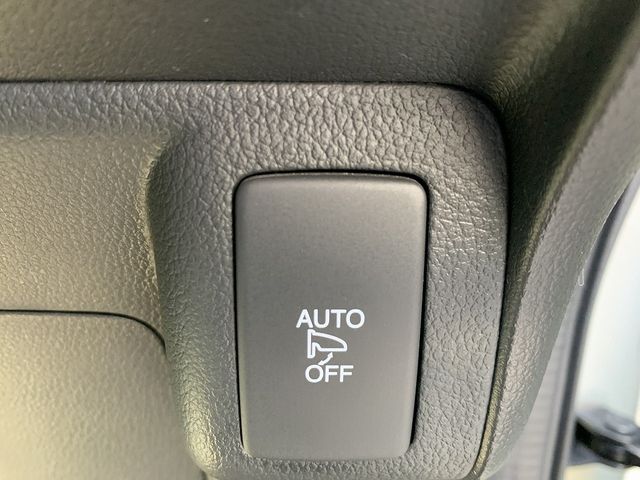 HONDA N BOX 2017 Image 31