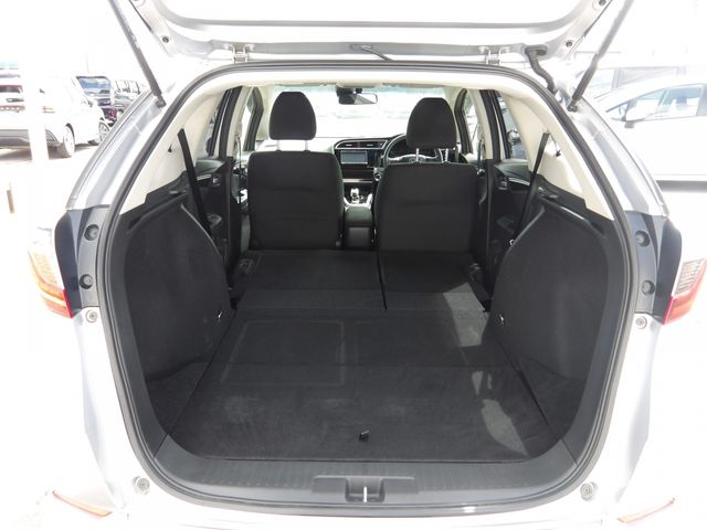 HONDA SHUTTLE HYBRID 2022 Image 31