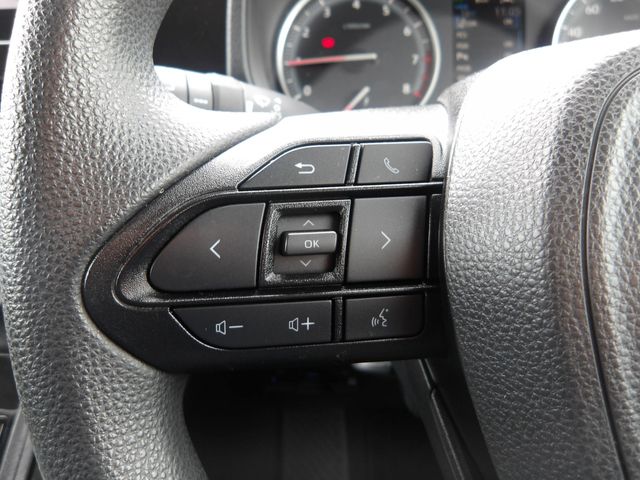 TOYOTA NOAH 2023 Image 31