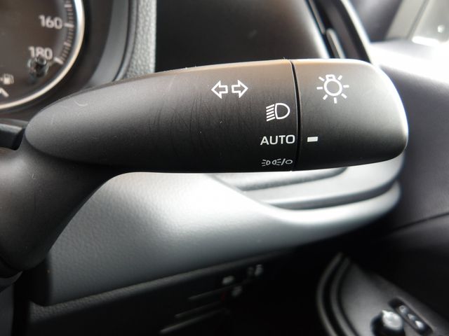 TOYOTA NOAH 2023 Image 31