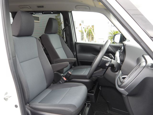 TOYOTA NOAH 2023 Image 31