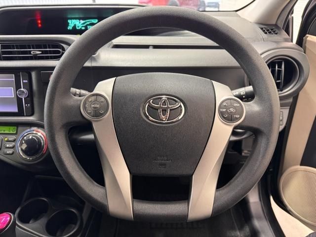 TOYOTA AQUA 2013 Image 31