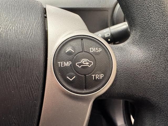 TOYOTA AQUA 2013 Image 31