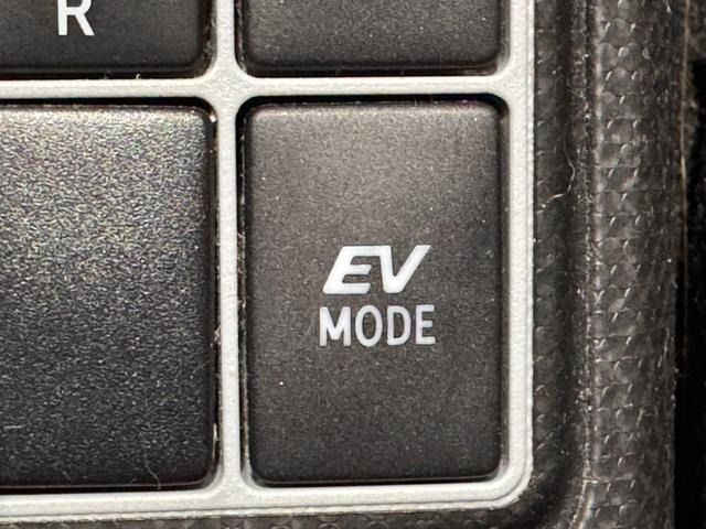 TOYOTA AQUA 2013 Image 31