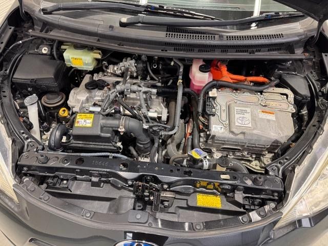 TOYOTA AQUA 2013 Image 31