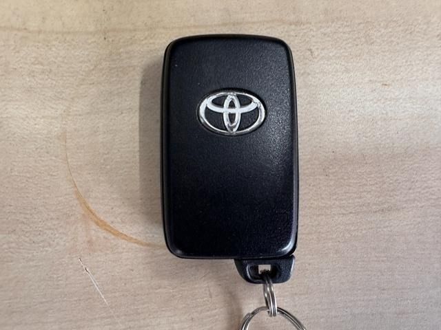 TOYOTA AQUA 2013 Image 31