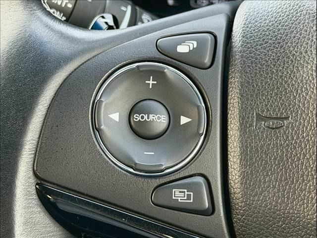 HONDA VEZEL HYBRID 2017 Image 31