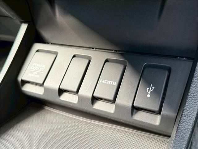 HONDA VEZEL HYBRID 2017 Image 31