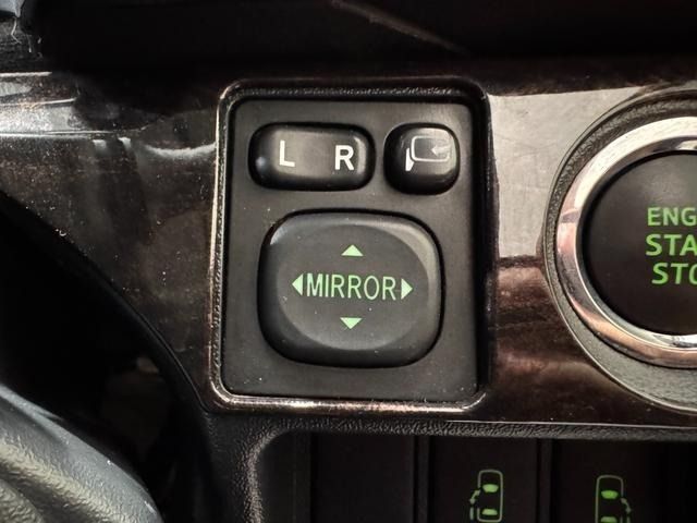 TOYOTA HIACE VAN 2WD 2015 Image 31