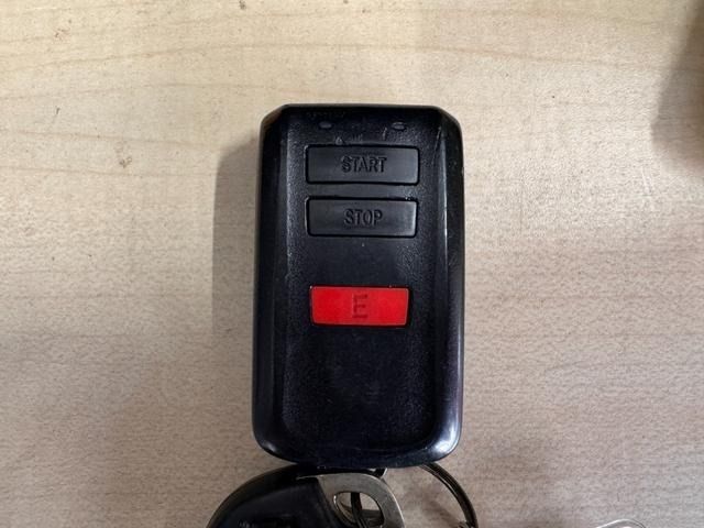 TOYOTA HIACE VAN 2WD 2015 Image 31