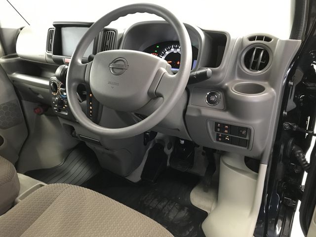 NISSAN CLIPPER VAN 4WD 2024 Image 31