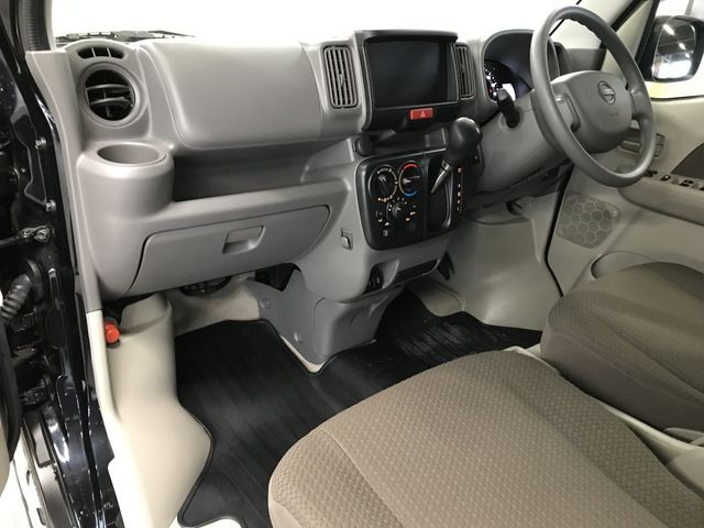 NISSAN CLIPPER VAN 4WD 2024 Image 31