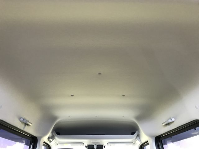 NISSAN CLIPPER VAN 4WD 2024 Image 31