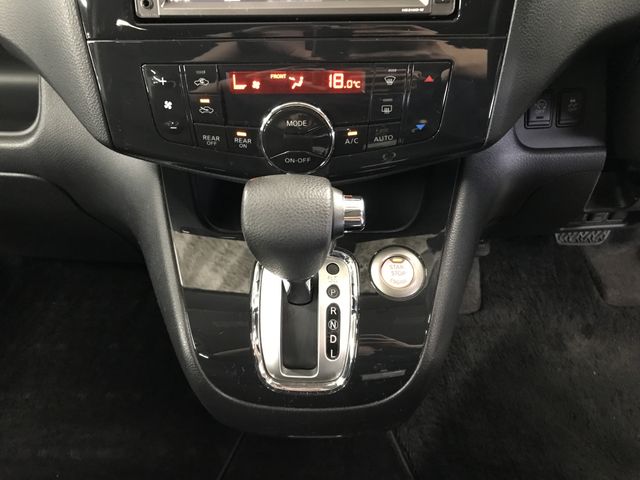 NISSAN SERENA  WG 2011 Image 31