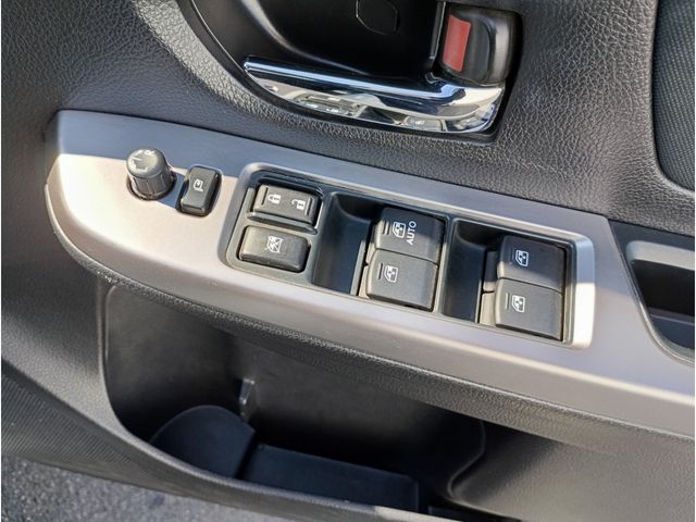 SUBARU IMPREZA SPORT 4WD 2015 Image 31