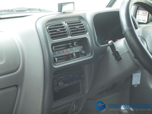 SUZUKI EVERY VAN 2001 Image 31