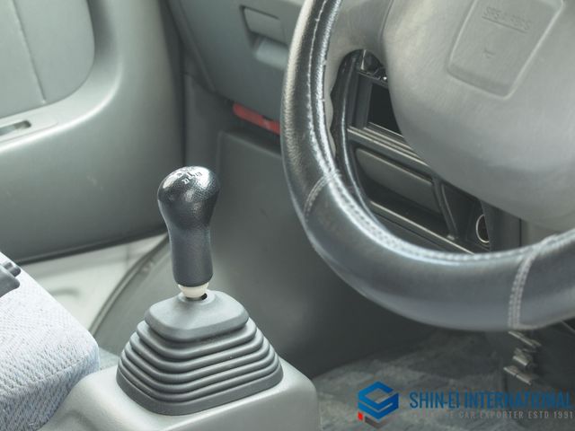 SUZUKI EVERY VAN 2001 Image 31