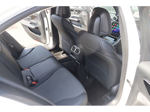MERCEDES BENZ C CLAS 2022 Image 31
