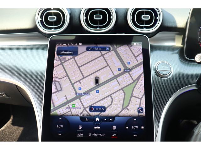 MERCEDES BENZ C CLAS 2022 Image 31