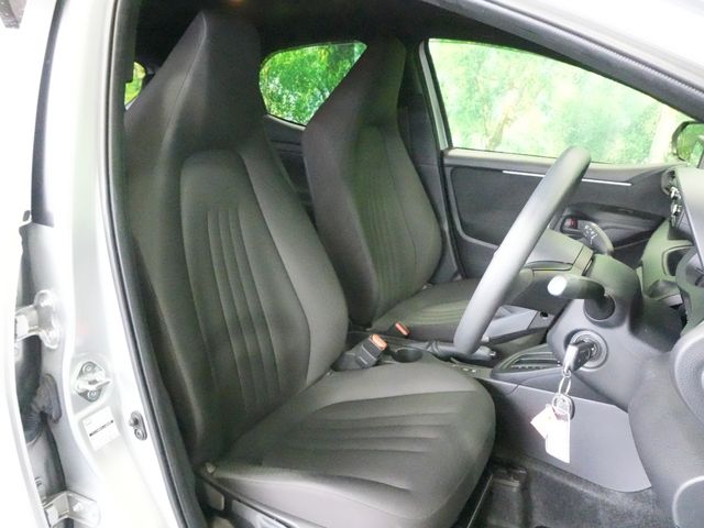 TOYOTA YARIS 2023 Image 31