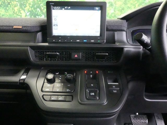 HONDA STEPWAGON E:HEV 2022 Image 31