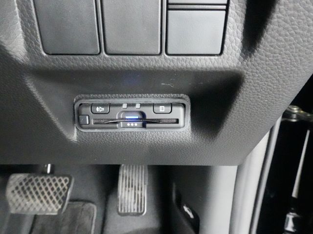 HONDA STEPWAGON E:HEV 2022 Image 31