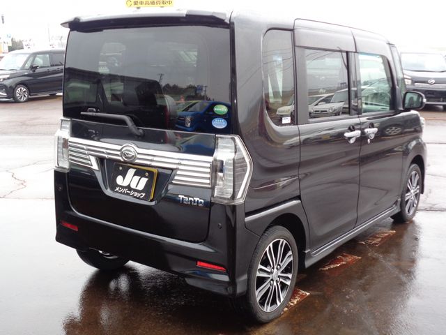 DAIHATSU TANTO CUSTOM 2017 Image 31