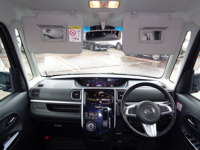 DAIHATSU TANTO CUSTOM 2017 Image 31