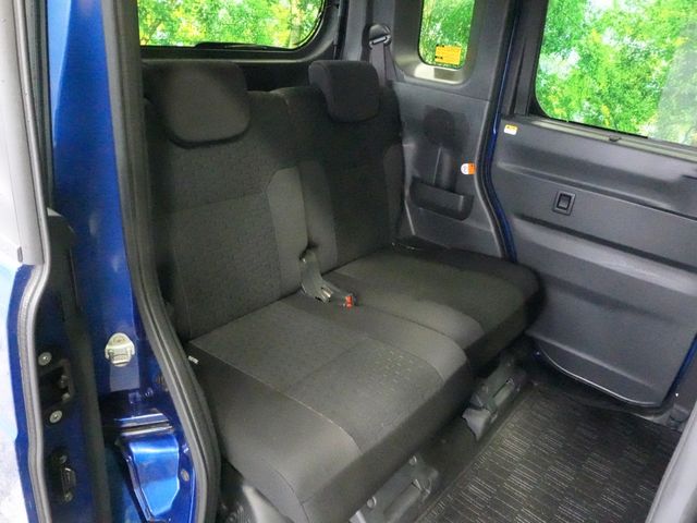 DAIHATSU WAKE 2015 Image 31