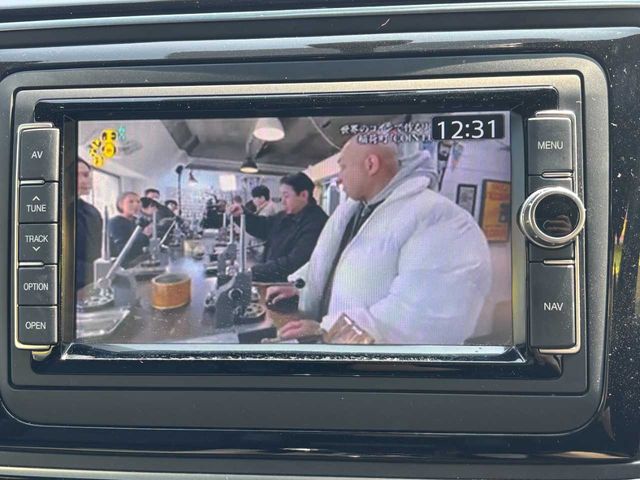 VOLKSWAGEN THE BEETL 2017 Image 31