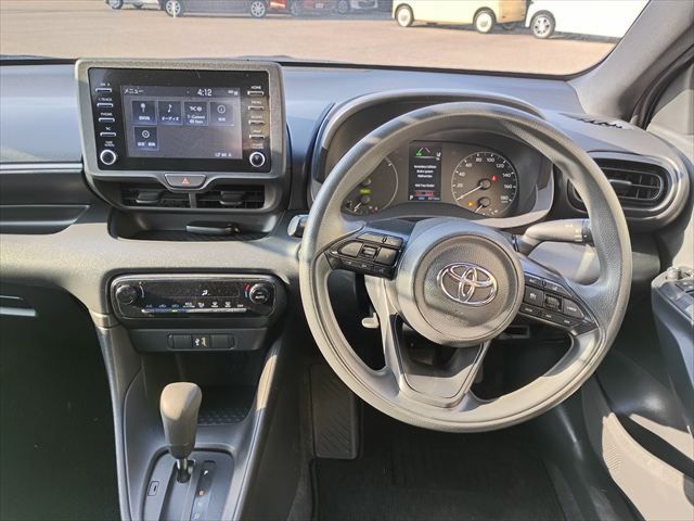 TOYOTA YARIS HYBRID 2022 Image 31