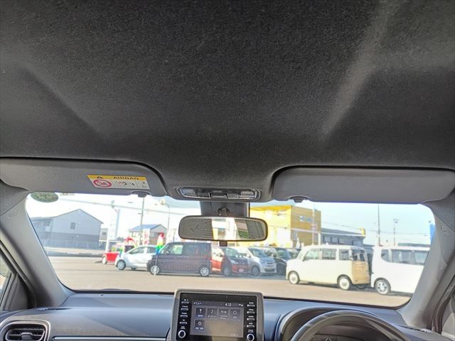 TOYOTA YARIS HYBRID 2022 Image 31