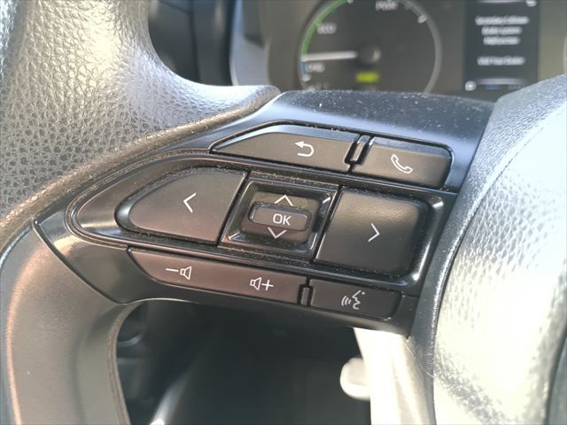 TOYOTA YARIS HYBRID 2022 Image 31