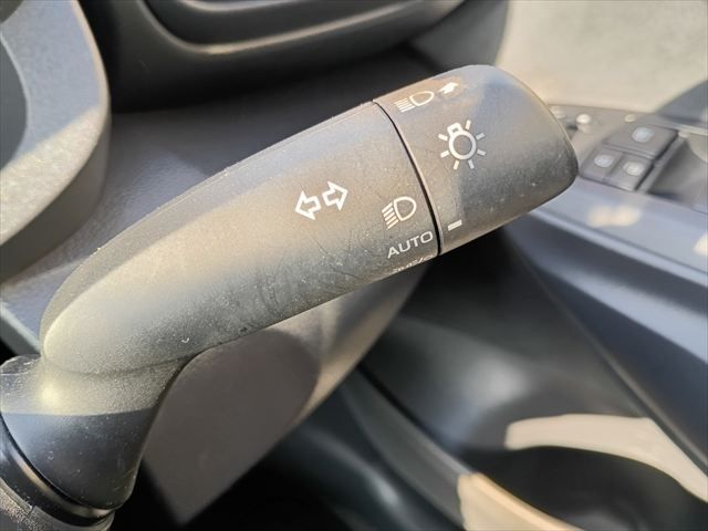 TOYOTA YARIS HYBRID 2022 Image 31