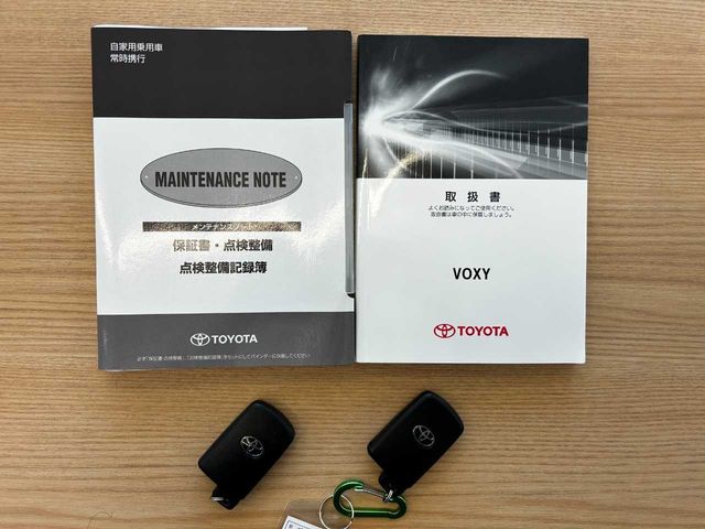 TOYOTA VOXY 2015 Image 31