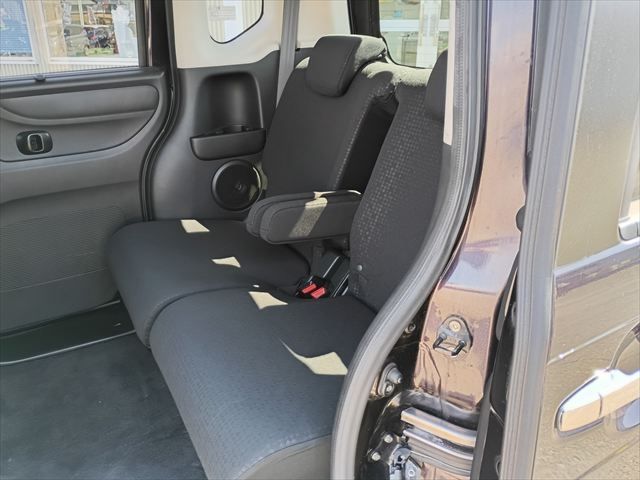 HONDA N BOX CUSTOM 2015 Image 31