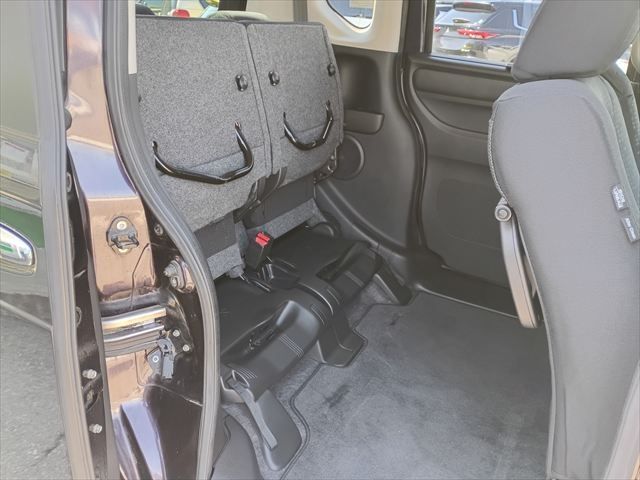 HONDA N BOX CUSTOM 2015 Image 31