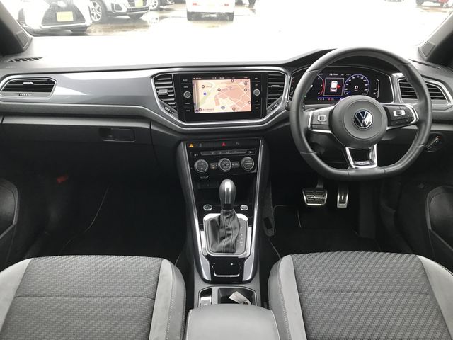 VOLKSWAGEN T-ROC 2021 Image 31