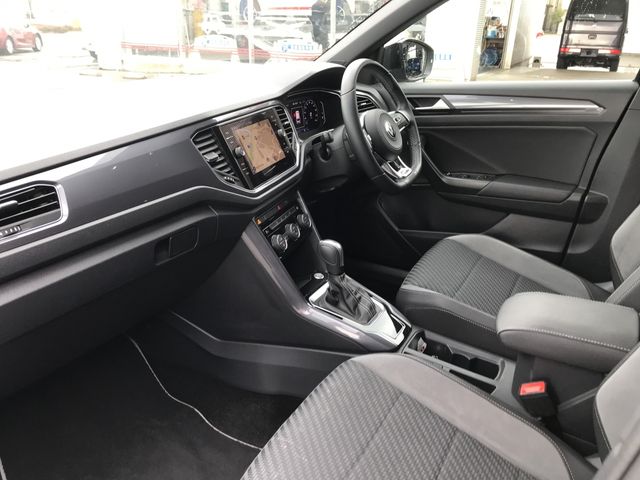 VOLKSWAGEN T-ROC 2021 Image 31