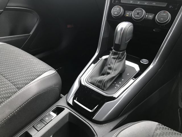 VOLKSWAGEN T-ROC 2021 Image 31