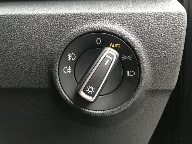 VOLKSWAGEN T-ROC 2021 Image 31