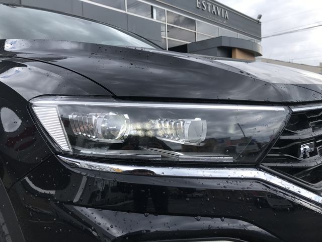 VOLKSWAGEN T-ROC 2021 Image 31